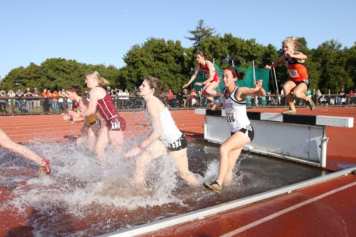 2010 Stanford Invite-College-021.JPG - 2010 Stanford Invitational, March 26-27, Cobb Track and Angell Field, Stanford,CA.